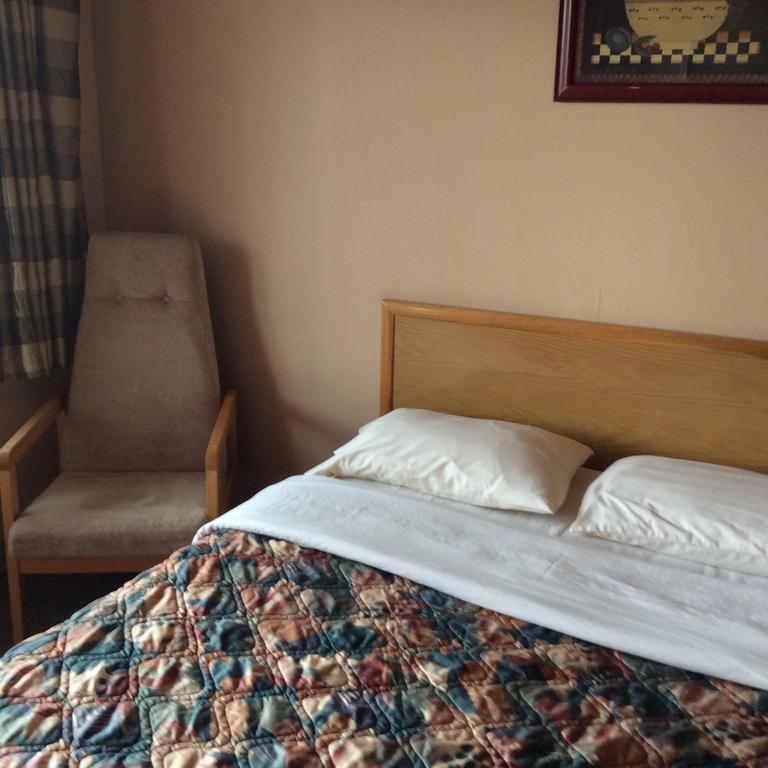 Parkwood Motor Inn Sundre Εξωτερικό φωτογραφία