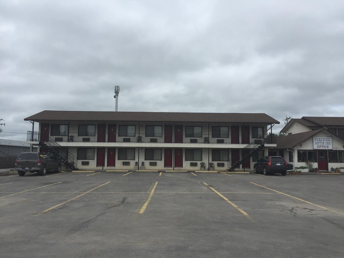 Parkwood Motor Inn Sundre Εξωτερικό φωτογραφία